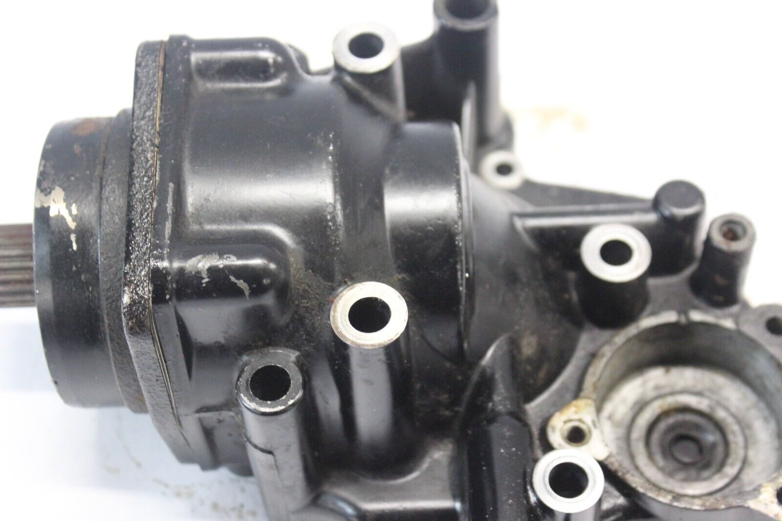 Side Gear Case (W/CROSS SHAFT) SEE PHOTOS 21200-MB0-000 1984 HONDA VF700C
