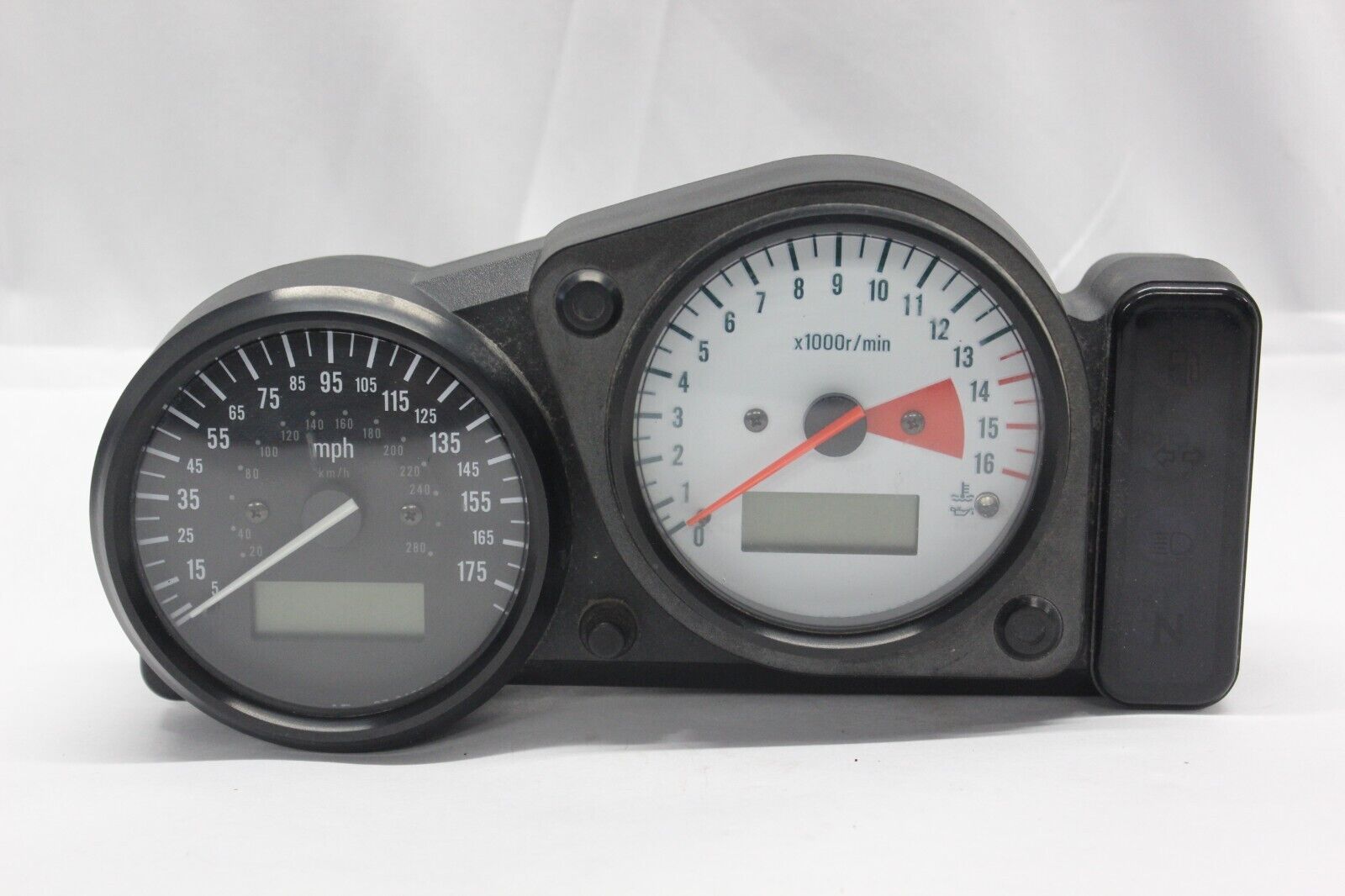 SPEEDOMETER (8472MILES) 34120-34E50 1999 Suzuki GSX-R600