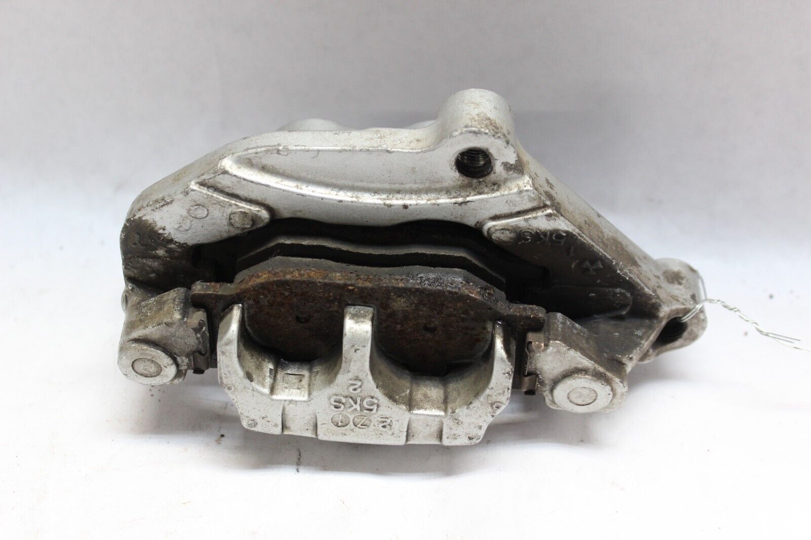 FRONT CALIPER ASSY RIGHT 5KS-2580U-00-00 2003 XVS1100AT SILVERADO