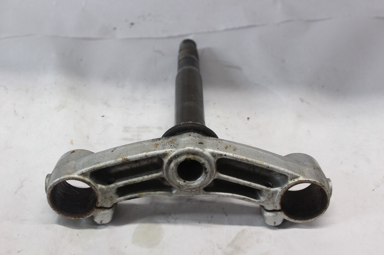 UNDER BRACKET (BOTTOM TREE) 2AE-23340-30-00 1996 Yamaha VIRAGO XV1100S