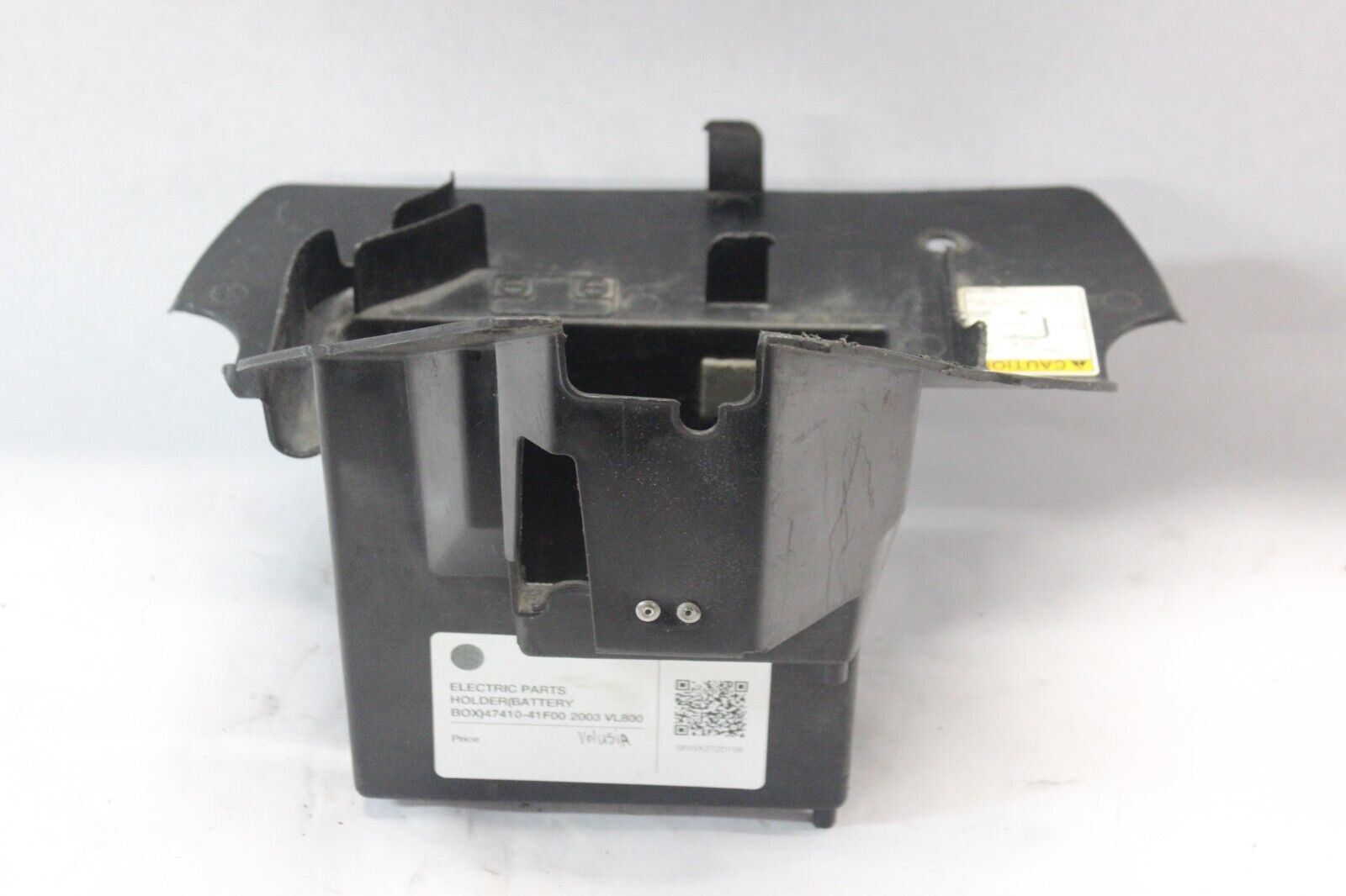 ELECTRIC PARTS HOLDER (BATTERY BOX) 47410-41F00 2003 VL800 VOLUSIA