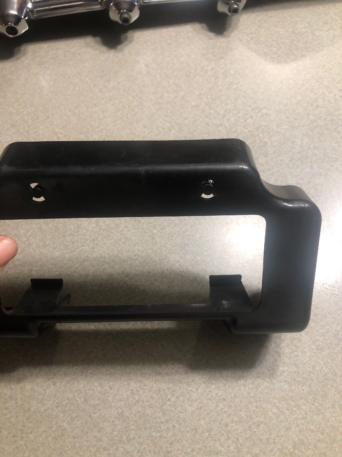 HARLEY-DAVIDSON OEM OIL COOLER GRILL GUARD 62533-11 Touring Models