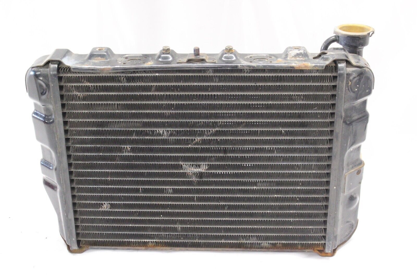RADIATOR 19100-MB1-305 1984 Honda VF700C