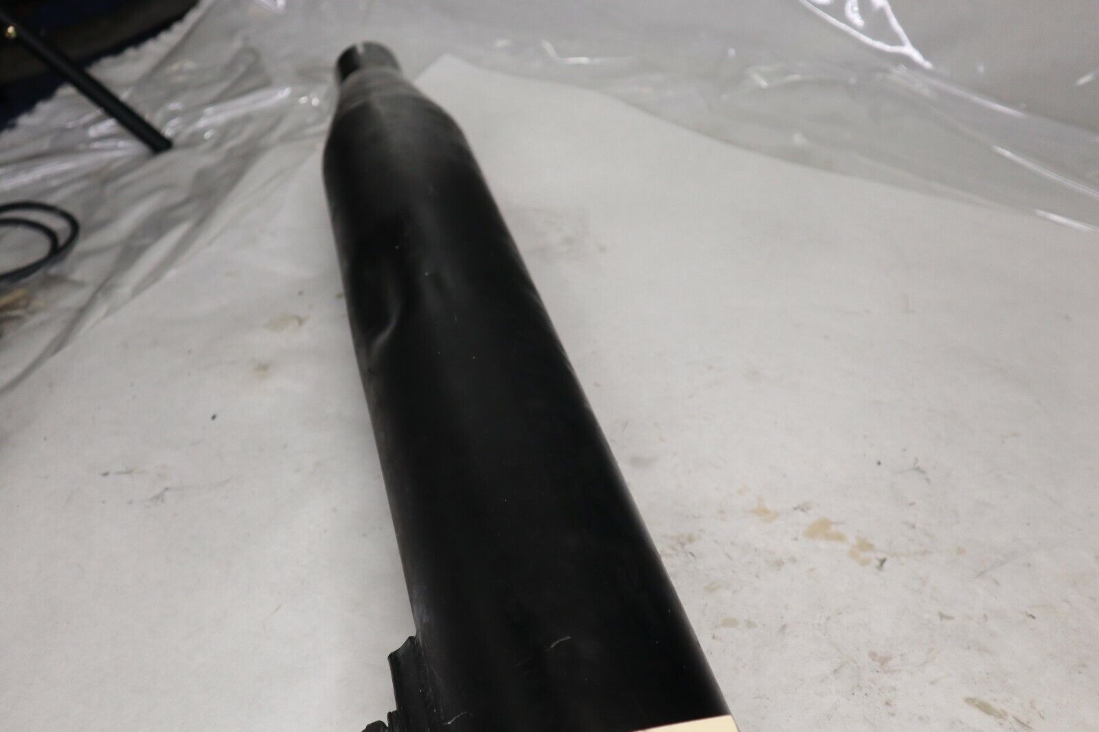 OEM Harley Davidson LEFT Exhaust 4" Muffler 2010 Streetglide Black