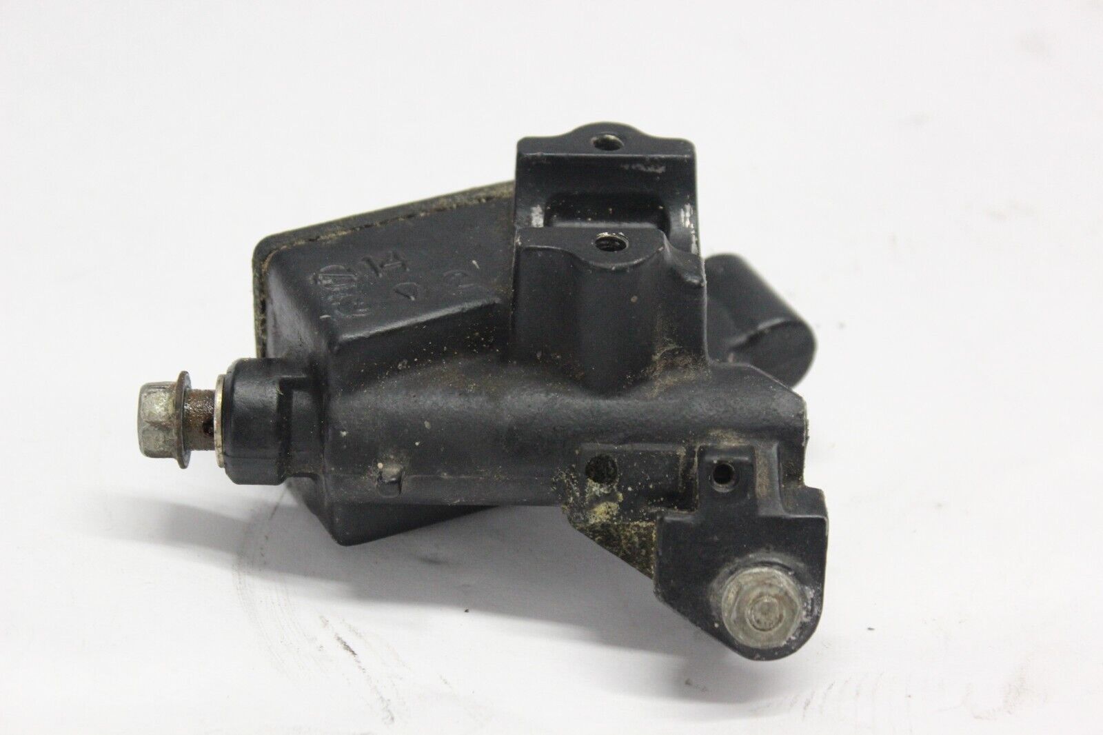 FRONT BRAKE MASTER CYLINDER ASSY(PARTS ONLY) 45500-ME9-772 1984 Honda VF700C