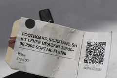 FOOTBOARD,KICKSTAND,SHIFT LEVER BRACKET 33630-00 2005 SOFTAIL FLSTNI