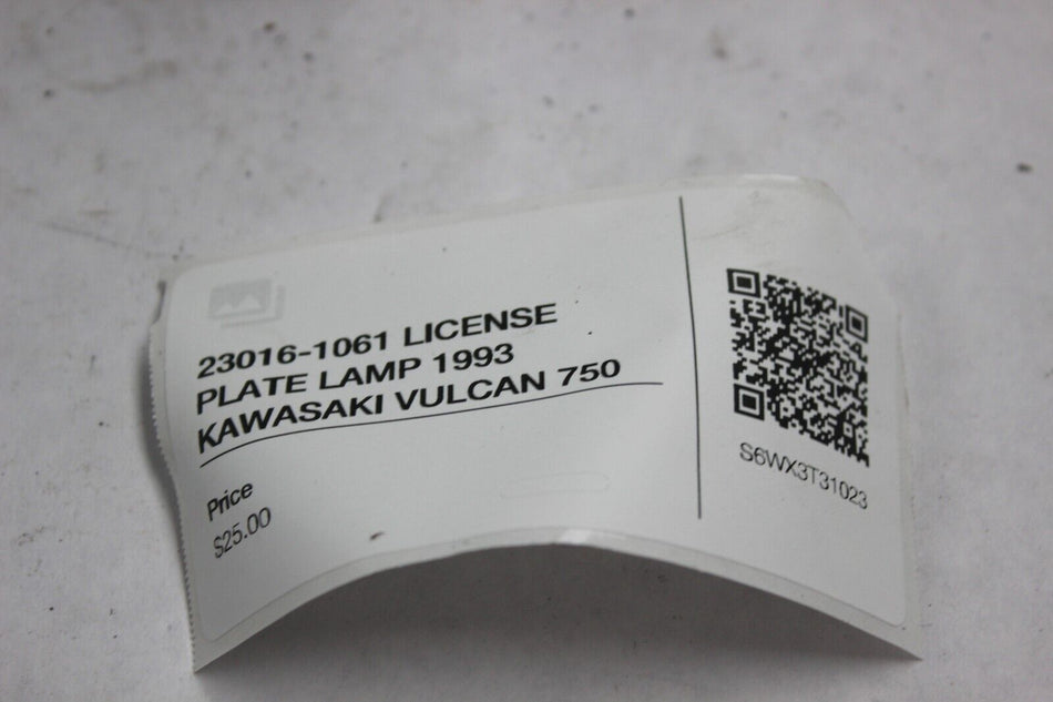 23016-1061 LICENSE PLATE LAMP 1993 KAWASAKI VULCAN 750
