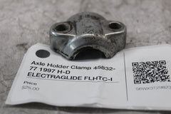 Axle Holder Clamp 45832-77 1997 H-D ELECTRAGLIDE FLHTC-I