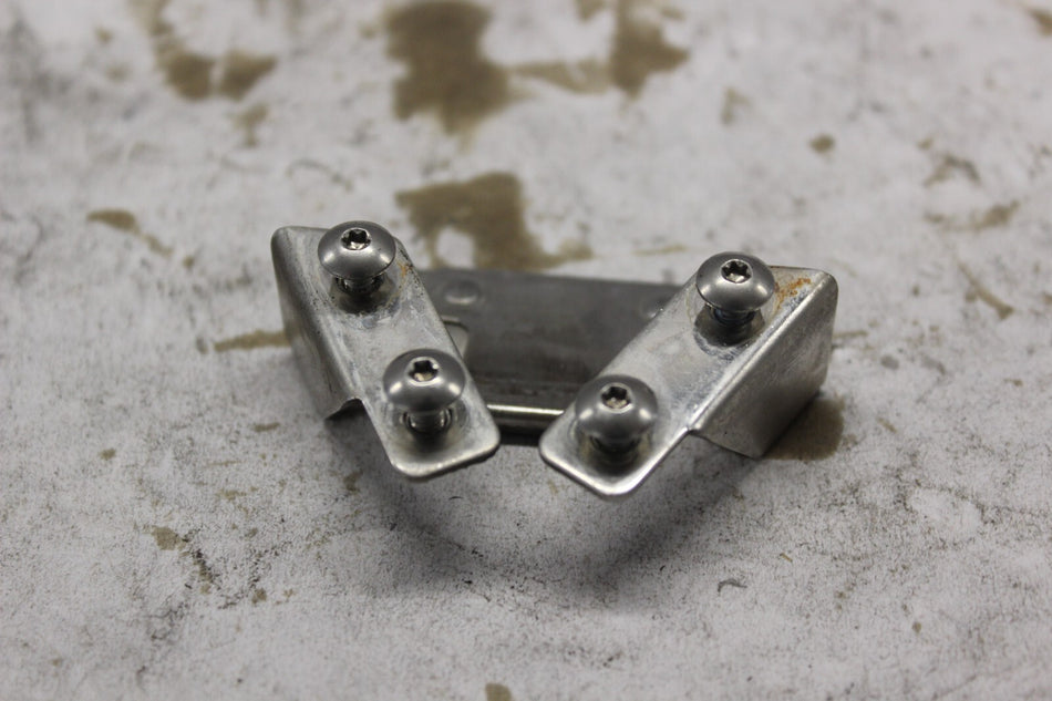 Saddlebag Lid Catch Bracket 90958-93 2010 H-D ULTRA CLASSIC FLHTCU