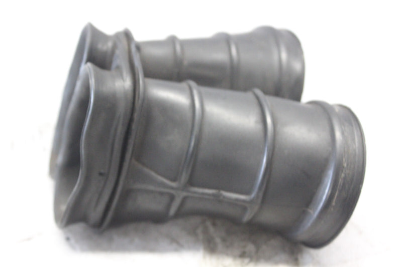 RIGHT AIR CLEANER CONNECTING TUBE 17253-ME5-310 1983 HONDA NIGHTHAWK CB650SC