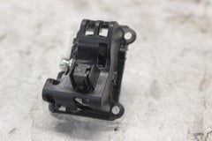 TOP DUCT BUTTON ASSY 29200035 2018 H-D STREETGLIDE