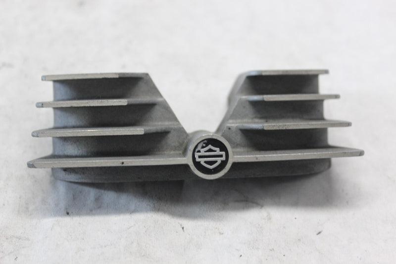 SPARK PLUG COVER REAR HARLEY DAVIDSON TWIN CAM 2008 H-D ELECTRAGLIDE FLHT