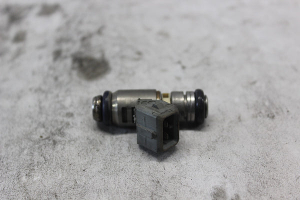 Fuel Injector Harley Davidson 27609-01B 2010 H-D ULTRA CLASSIC FLHTCU