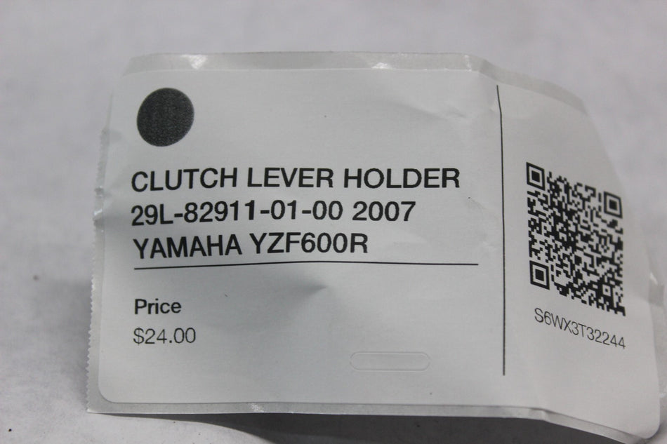 CLUTCH LEVER HOLDER 29L-82911-01-00 2007 YAMAHA YZF600R