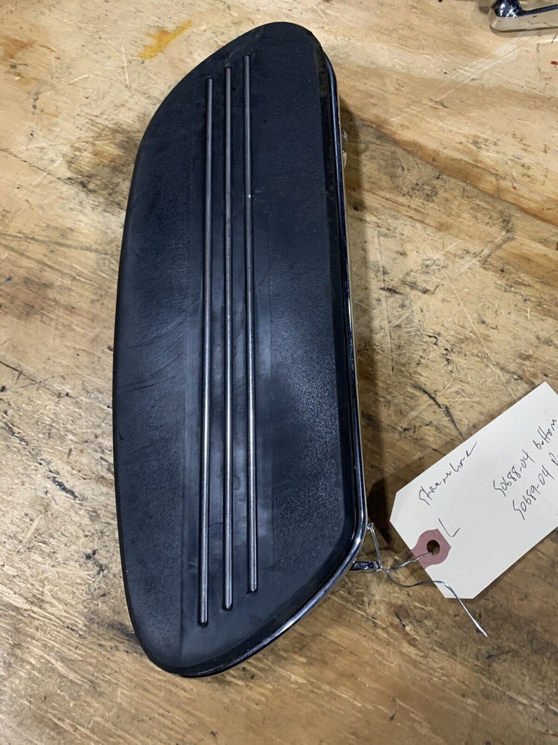OEM Harley Davidson Streamliner Floorboard LEFT 50688-04 50689-04
