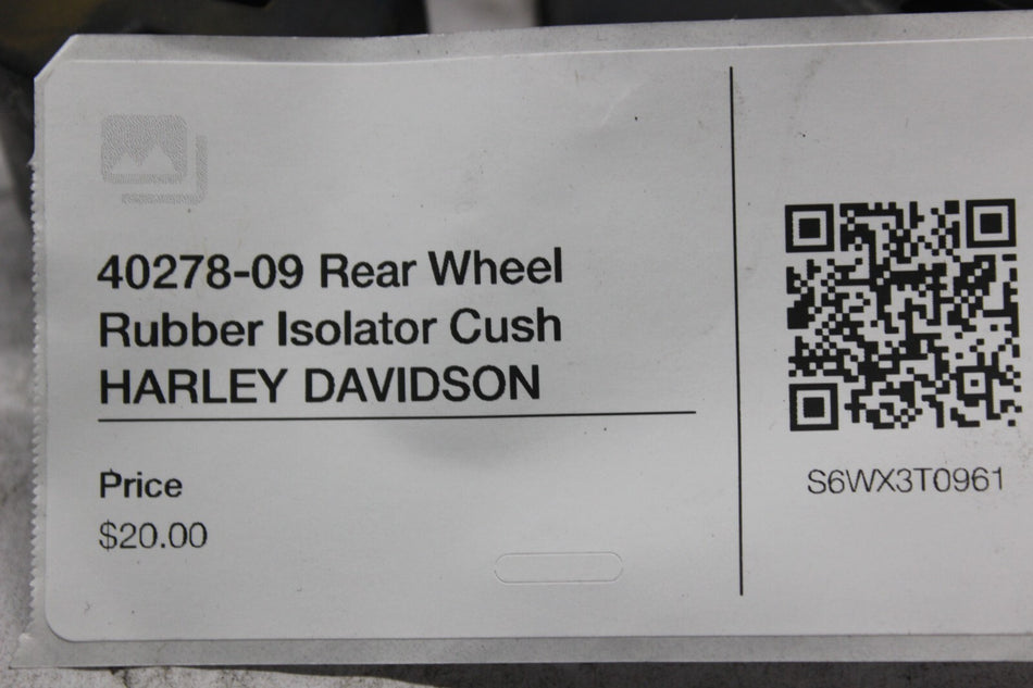 40278-09 Rear Wheel Rubber Isolator Cush HARLEY DAVIDSON