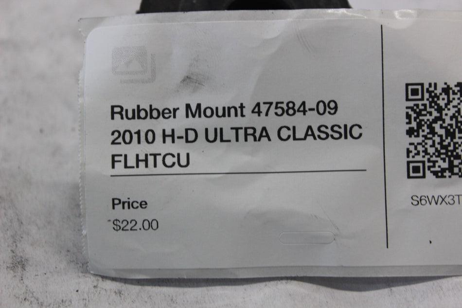Rubber Mount 47584-09 2010 H-D ULTRA CLASSIC FLHTCU