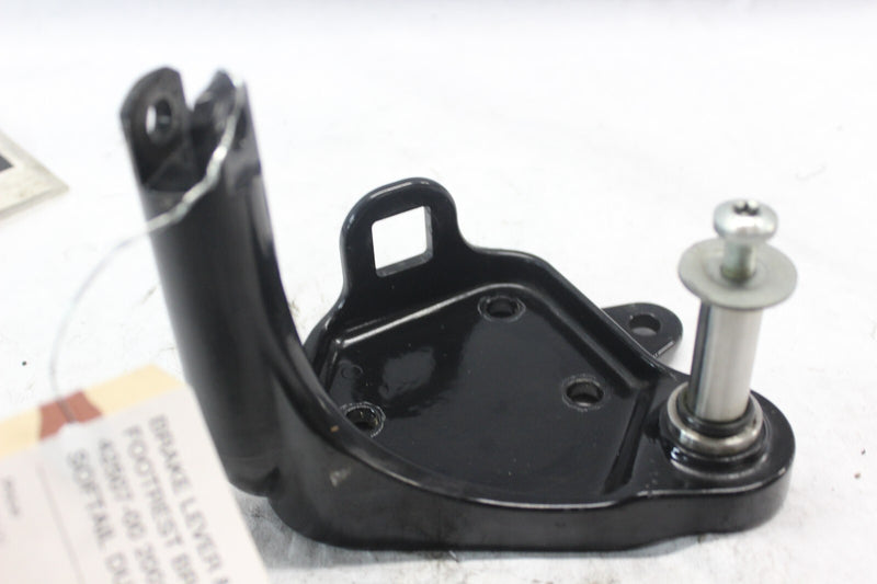 BRAKE LEVER & FOOTREST BRACKET 42507-00 2001 H-D SOFTAIL DUECE FXSTD