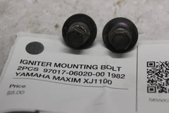 IGNITER MOUNTING BOLT 2PCS  97017-06020-00 1982 YAMAHA MAXIM XJ1100