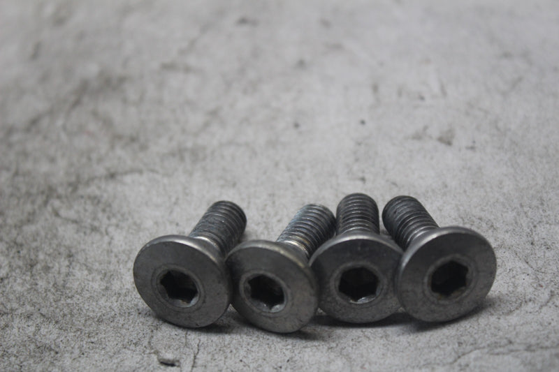 fe89b808-27f2-4301-9d24-c9e894d16310