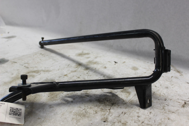 SADDLEBAG SUPPORT RIGHT 90781-09 2010 H-D ULTRA CLASSIC FLHTCU