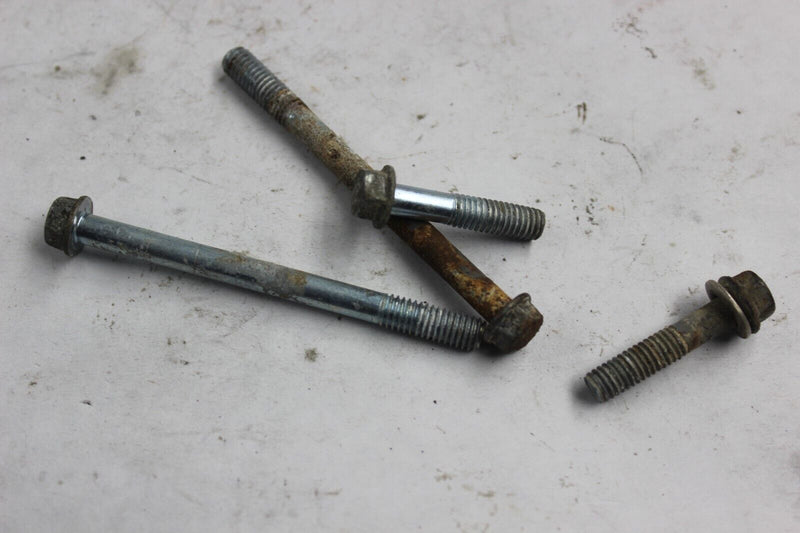 WATER PUMP BOLT 4PCS 96001-06028-00 96001-06070-00 1986 V65 MAGNA VF1100C