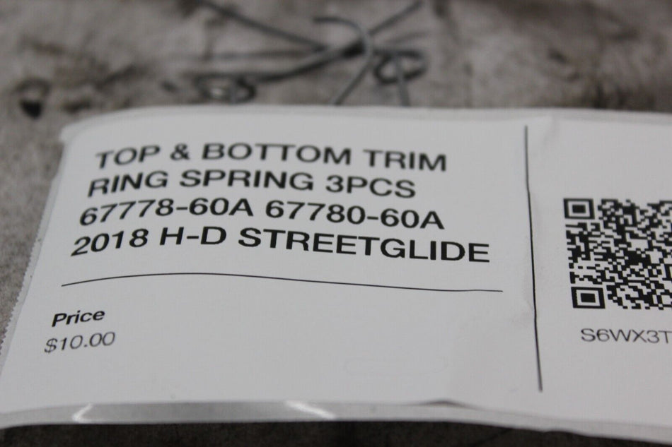 TOP & BOTTOM TRIM RING SPRING 3PCS 67778-60A 67780-60A 2018 H-D STREETGLIDE