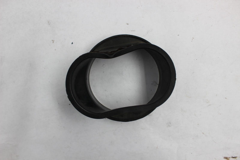 CHAMBER JOINT TUBE SEE PHOTOS 17245-MB1-700 1983 HONDA VF750C MAGNA