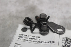 DRUM STOPPER ASSY (4) 33364-00 2005 SOFTAIL DELUXE FLSTNI