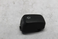 7168306 RIGHT HAND CONTROL TURN SIGNAL BUTTON HARLEY DAVIDSON