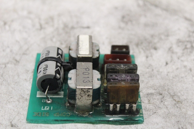 OEM FUSE BOARD 72316-97 1997 H-D ELECTRAGLIDE FLHTCU-I