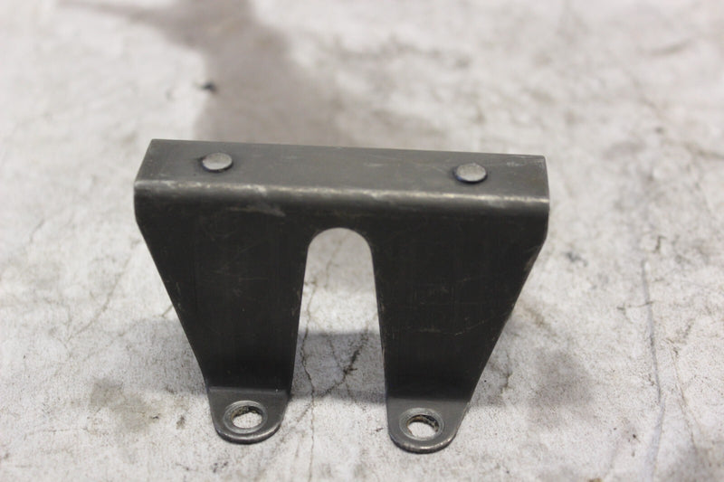 UPPER CHAIN GUIDE 12053-1115 1986 KAWASAKI CONCOURS ZG1000