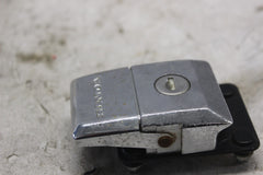 SIDE BAG LOCK ASSY NO KEY 81218-463-770 1982 GOLDWING GL1100A