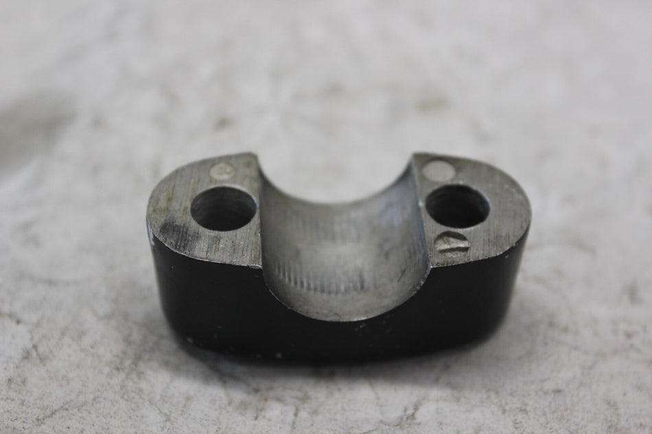 UPPER HANDLEBAR HOLDER 53131-371-000 1982 GOLDWING GL1100A