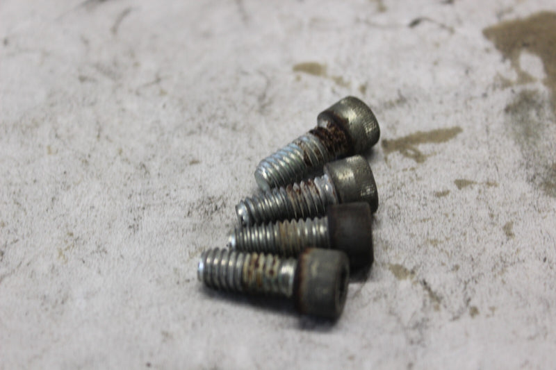 INDUCTION MODULE MOUNTING BOLTS 4PCS 3275 2010 H-D UTRA CLASSIC FLHTCU