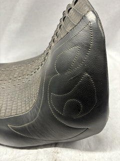 1741f438-dfc2-4bbe-a7ea-9816bd670a98