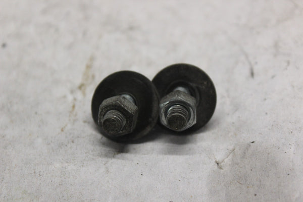 IGNITER MOUNTING BOLT 2PCS  97017-06020-00 1982 YAMAHA MAXIM XJ1100