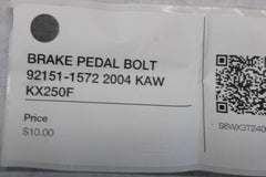 BRAKE PEDAL BOLT 92151-1572 2004 KAW KX250F