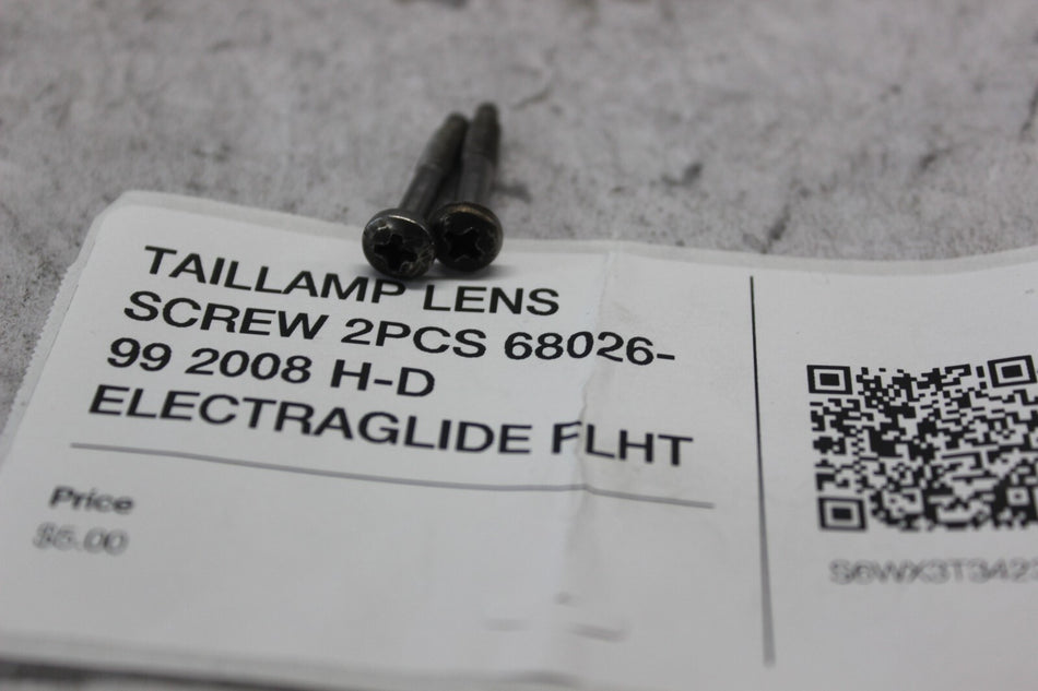 TAILLAMP LENS SCREW 2PCS 68026-99 2008 H-D ELECTRAGLIDE FLHT