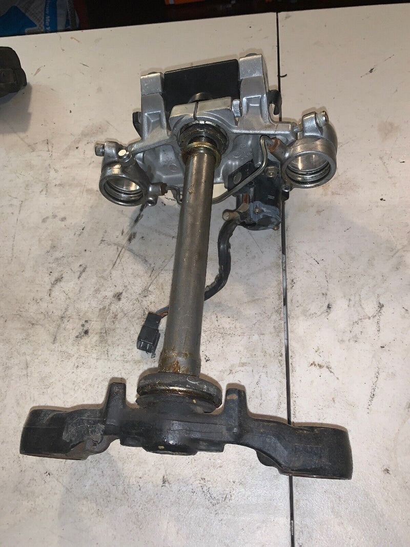 OEM Honda Triple Tree/Stem 1986 V65 Magna VF1100