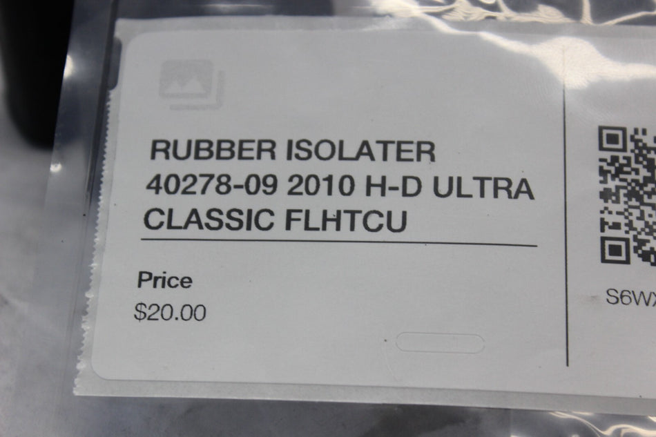 RUBBER ISOLATER 40278-09 2010 H-D ULTRA CLASSIC FLHTCU