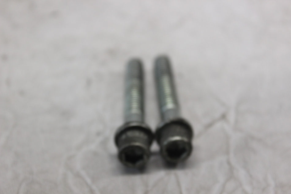 STARTER BOLT 2PCS 928 2001 H-D SOFTAIL DUECE FXSTD