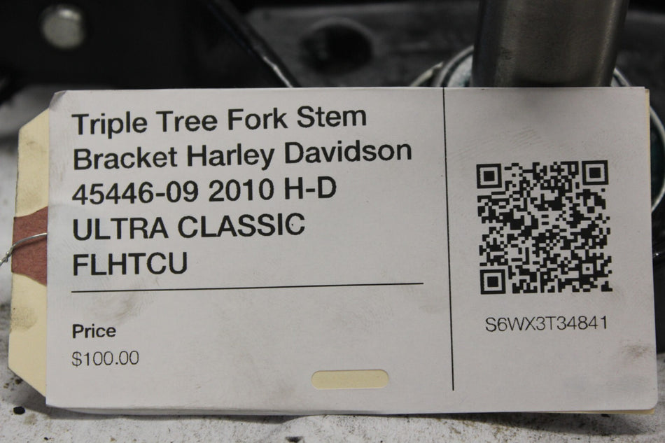 Triple Tree Fork Stem Bracket Harley Davidson 45446-09 2010 H-D ULTRA CLASSIC FL