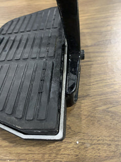 OEM Harley Davidson Passenger Floorboard 2001 Electraglide 52719-93 Bracket