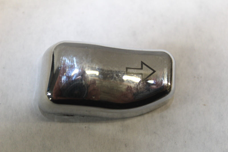 CHROME Right Turn/Info Switch Cap BUTTON HARLEY DAVIDSON 71500063
