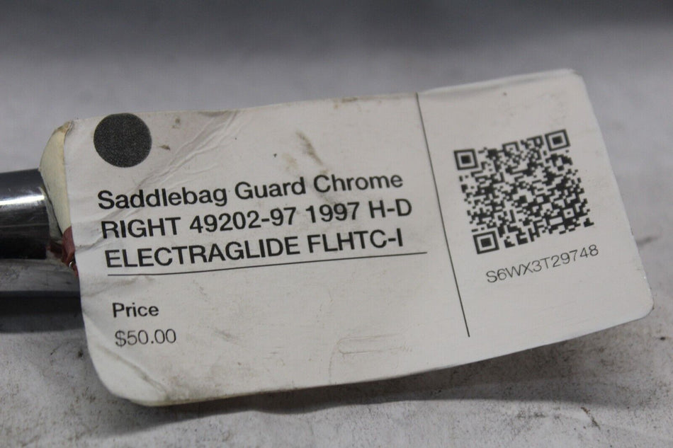 Saddlebag Guard Chrome RIGHT 49202-97 1997 H-D ELECTRAGLIDE FLHTC-I