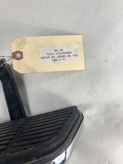 OEM Harley Davidson Passenger Footboard Bracket Pad 2008 Road King 50938-04