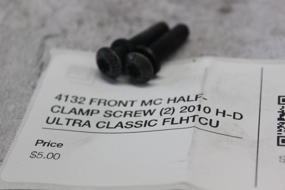 4132 FRONT MC HALF-CLAMP SCREW (2) 2010 H-D ULTRA CLASSIC FLHTCU