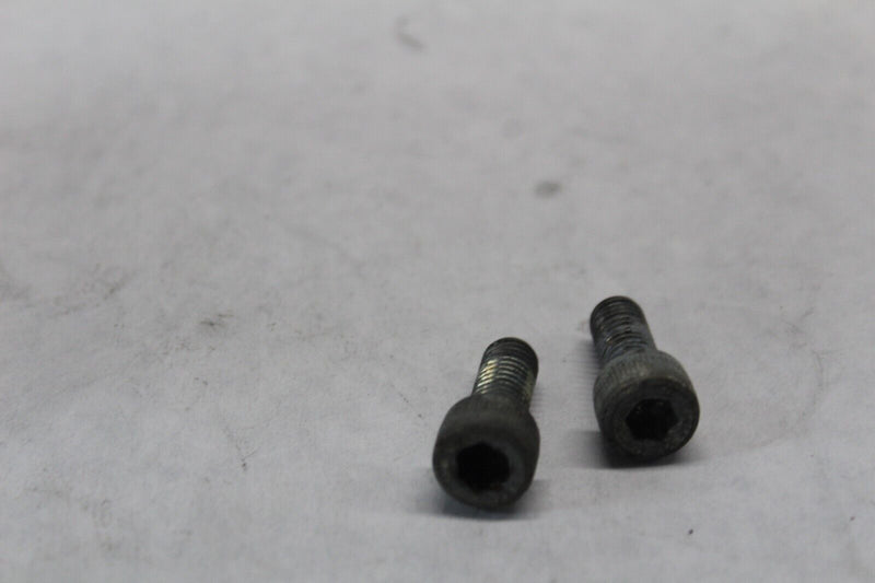 REAR CALIPER BOLT (2) 92151-1289  2002 KAWASAKI ZX-6