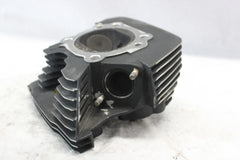 REAR CYLINDER HEAD  BROKEN FINS 16724-99 16725-99 2001 H-D  SOFTAIL DUECE FXSTD